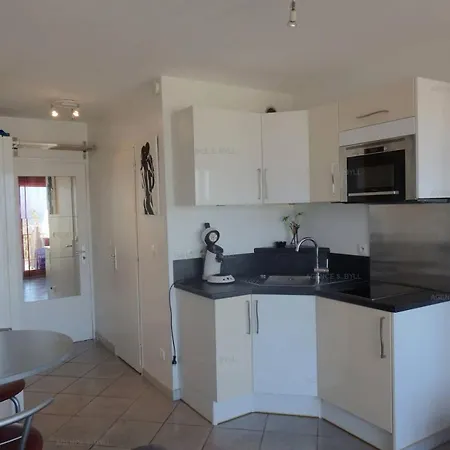 Heliopolis Batiment Fgh - 2 Couchages Cap D'agde Mae-4574 Apartment